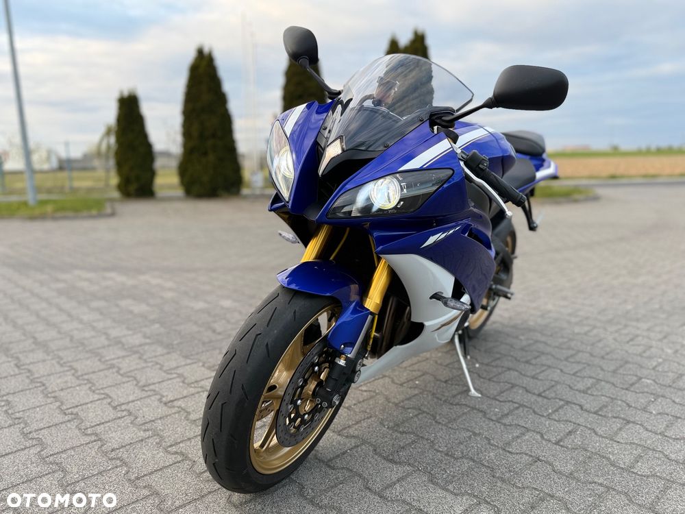 Yamaha R6 - 9