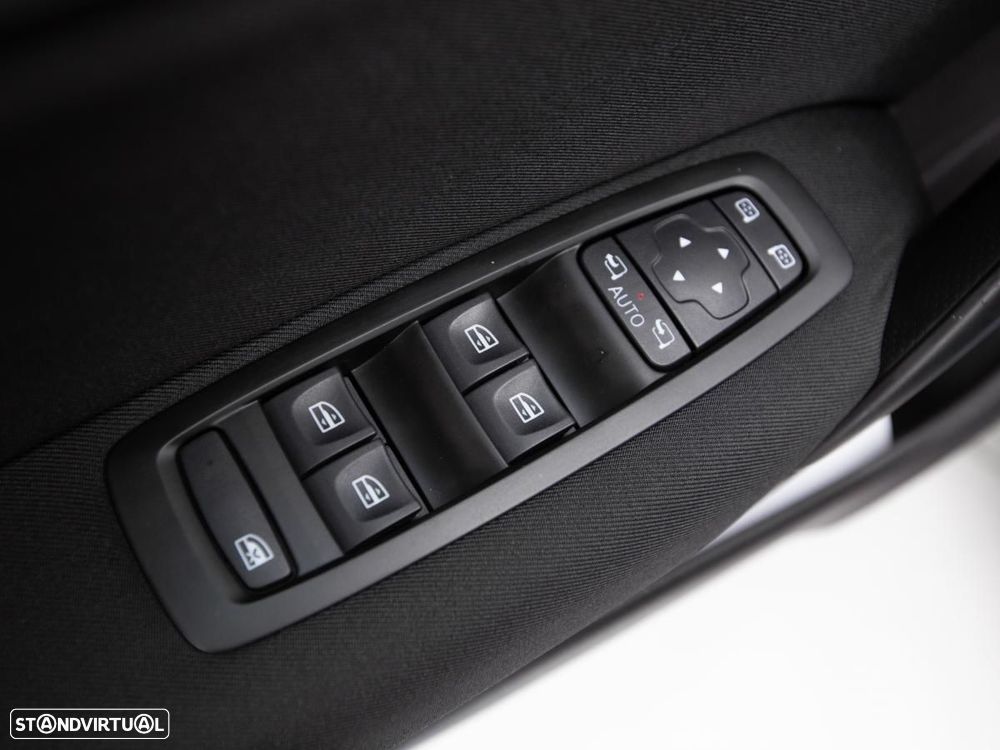 Renault Mégane 1.5 Blue dCi Limited - 13