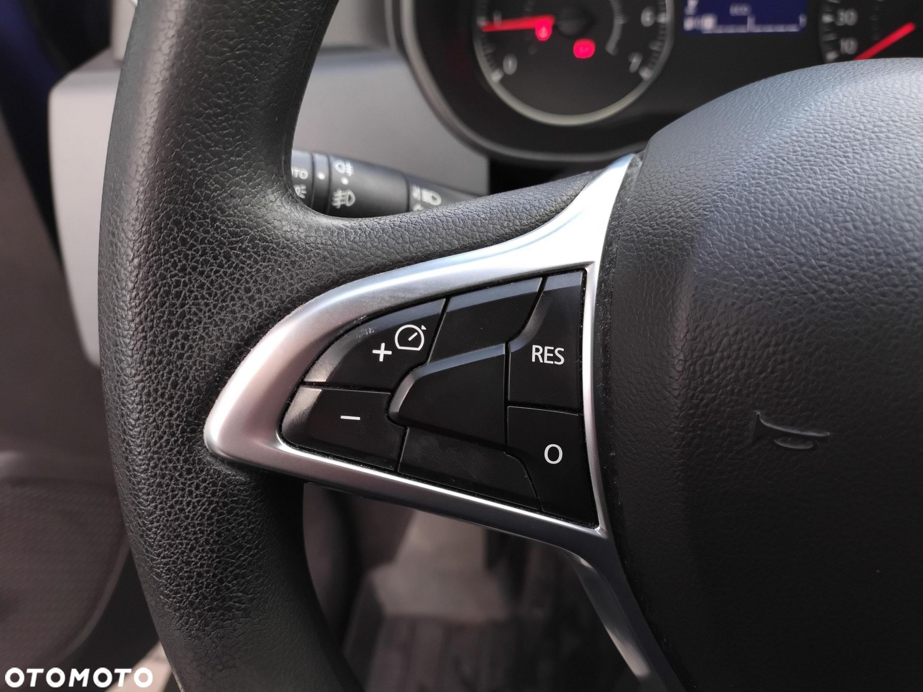 Dacia Duster 1.0 TCe Essential - 25