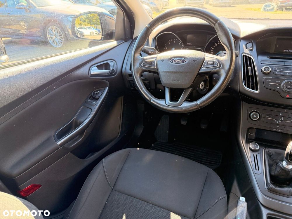 Ford Focus - 15