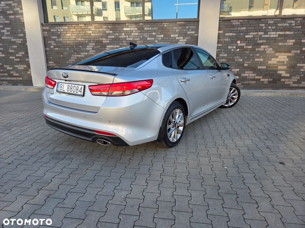 Kia Optima 1.7 CRDI XL DCT - 15