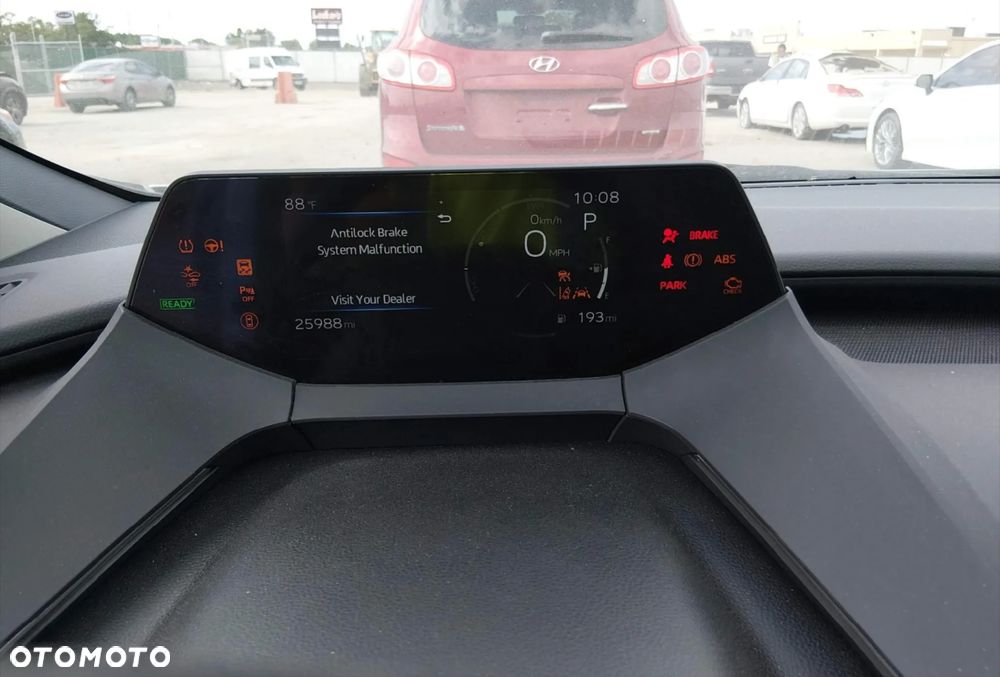 Toyota Prius Hybrid Executive - 12