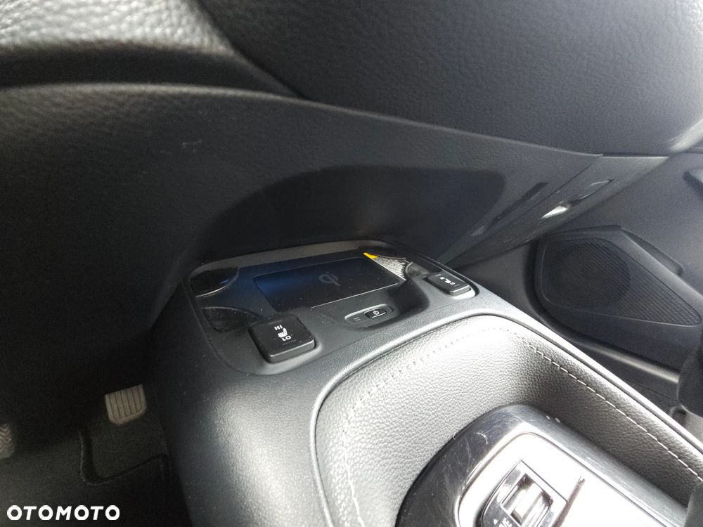 Toyota Corolla 2.0 Hybrid GR Sport - 31