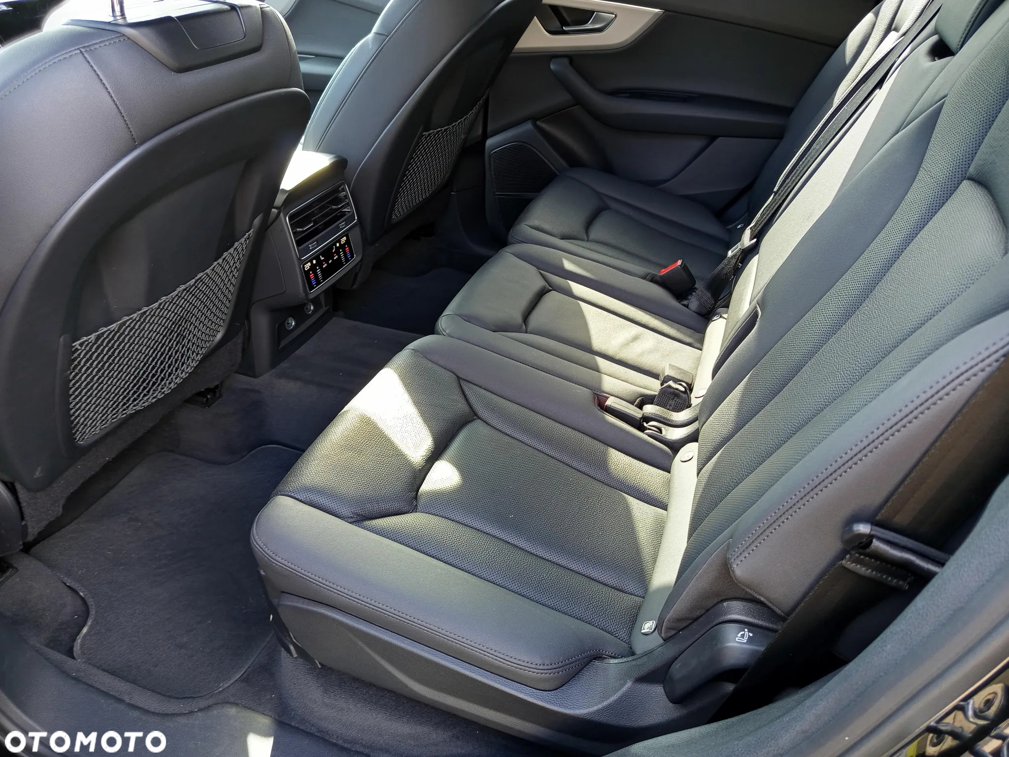 Audi Q7 - 15