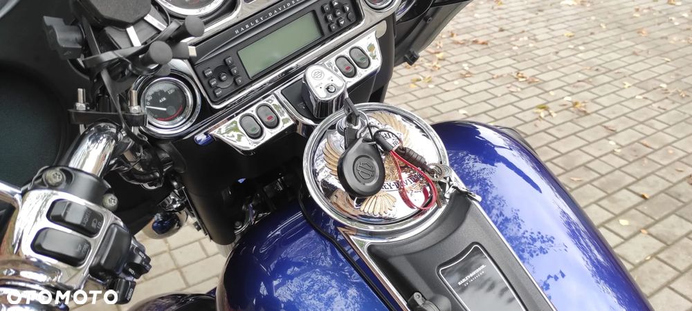 Harley-Davidson FLH Electra Glide - 8