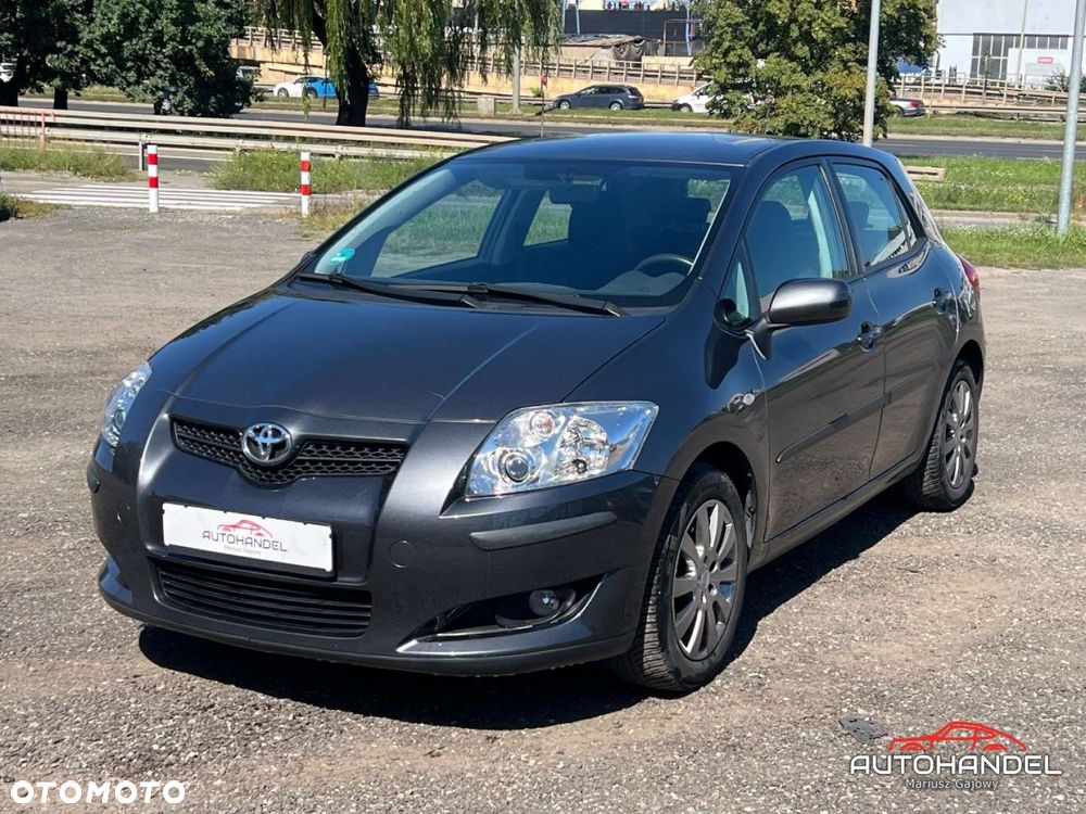 Toyota Auris - 3