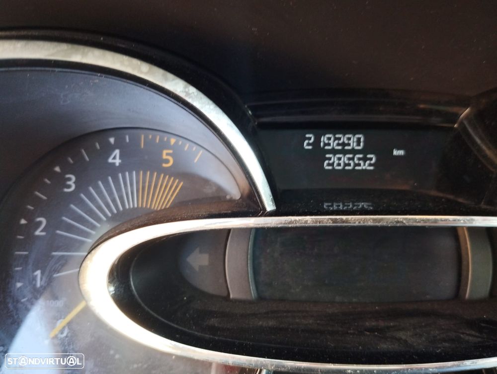 Renault Clio Sport Tourer 1.5 dCi Confort - 11
