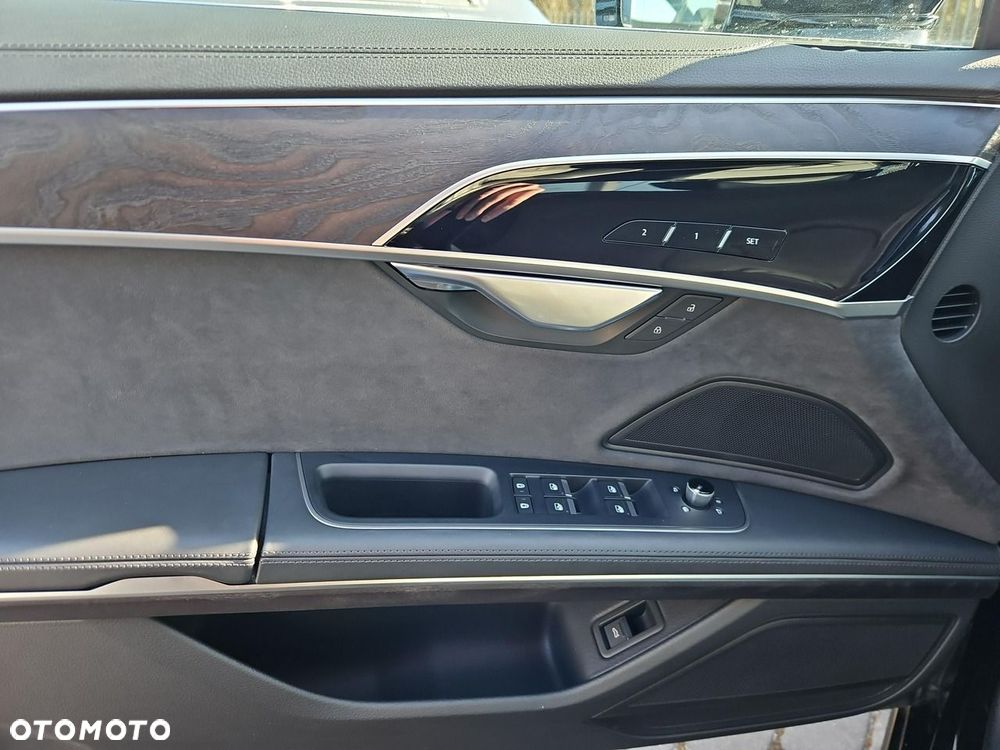 Audi A8 50 TDI quattro tiptronic - 21