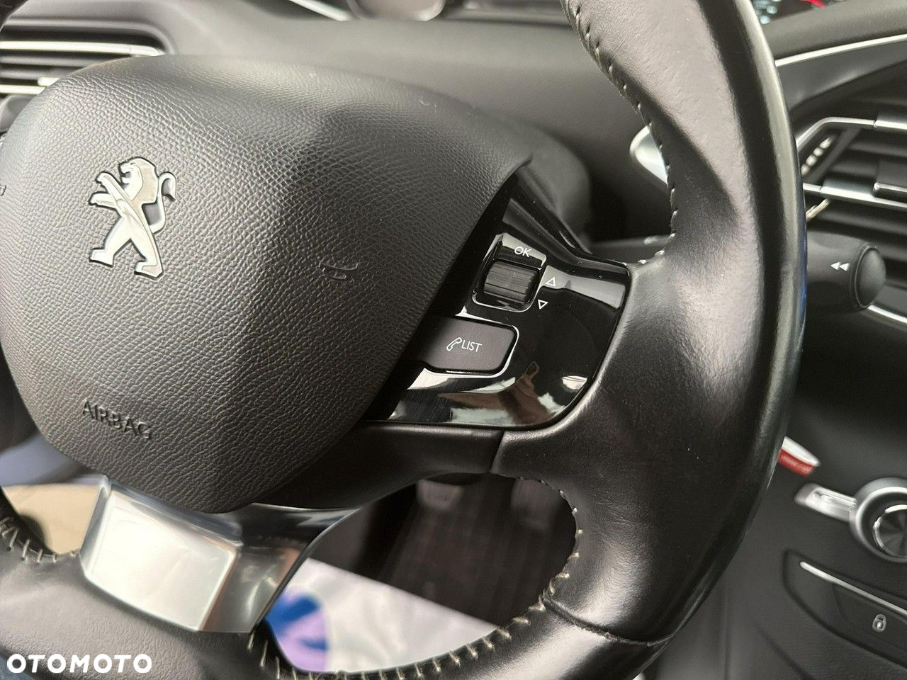 Peugeot 308 1.5 BlueHDi Active S&S - 24