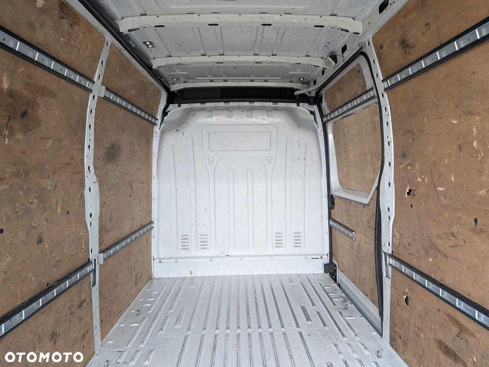 Opel Movano - 17