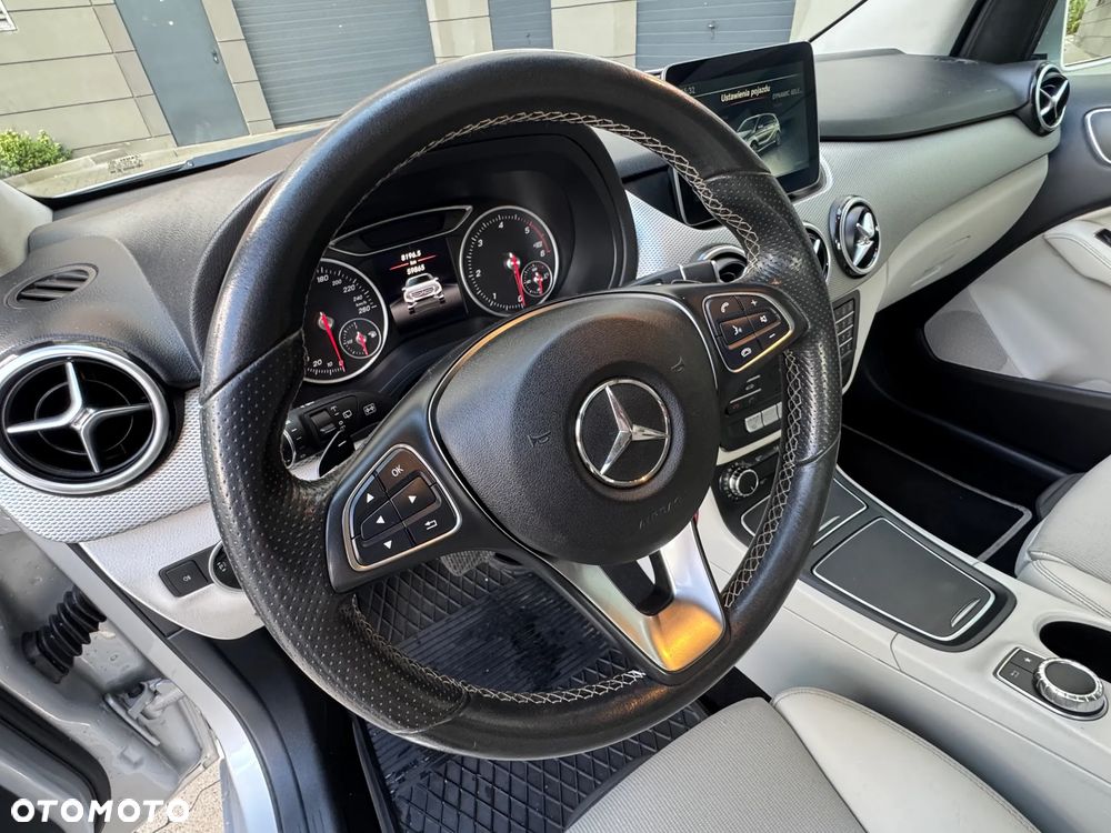 Mercedes-Benz Klasa B 180 (CDI) d 7G-DCT Style - 10