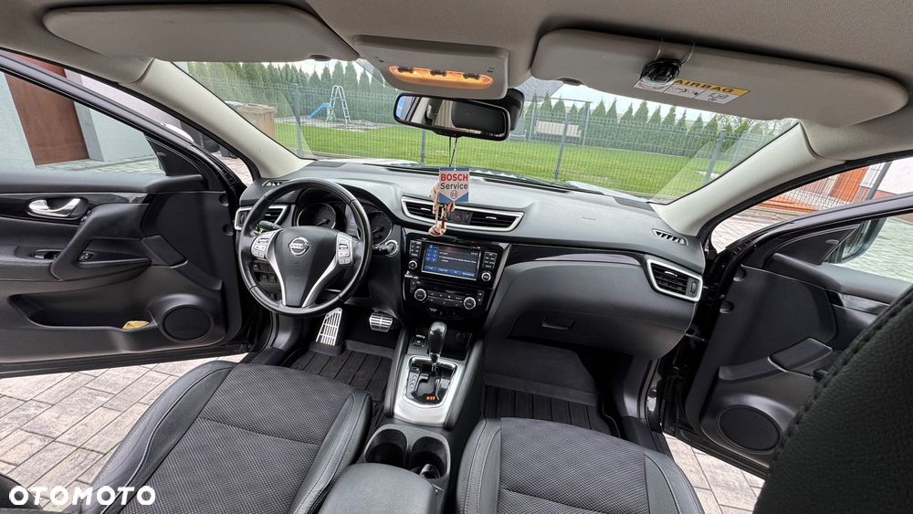 Nissan Qashqai - 12