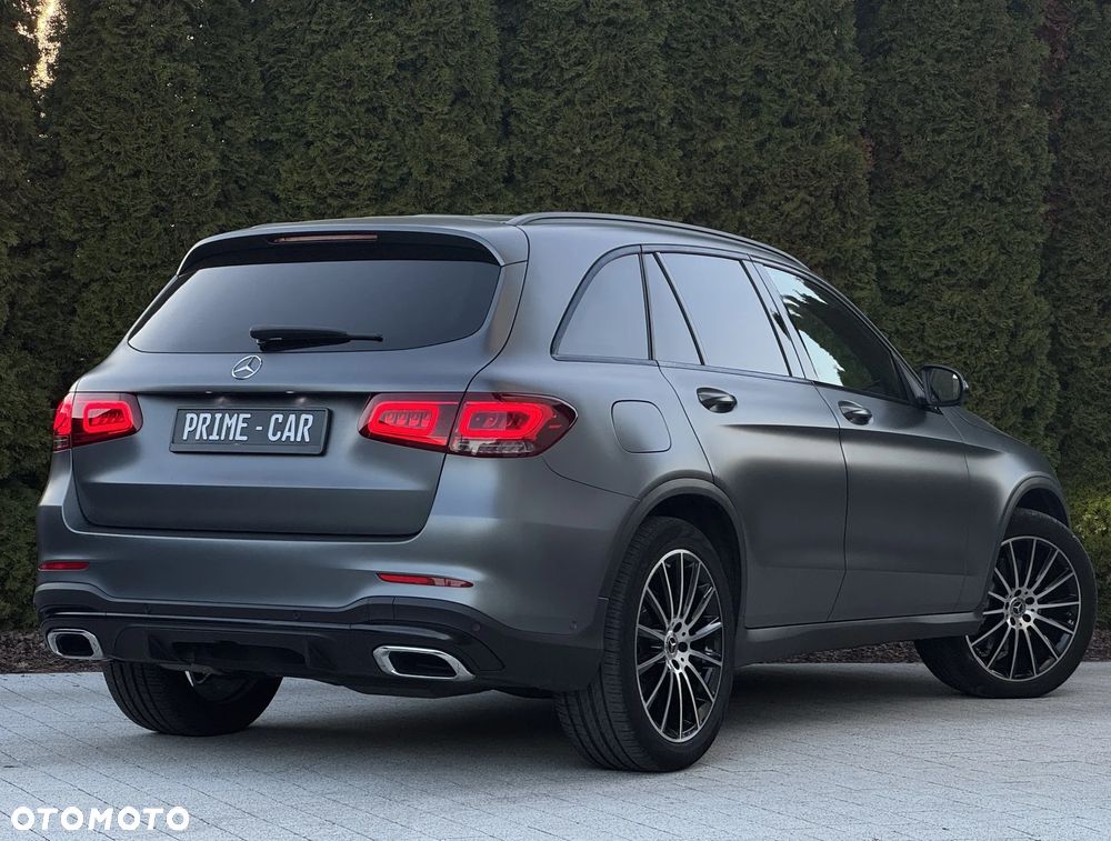 Mercedes-Benz GLC 220 d 4Matic 9G-TRONIC AMG Line - 4