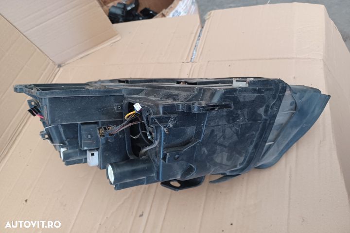 Far dreapta cu Xenon Audi A4 B6 [2000 - 2005] Avant wagon 5-usi 2.5 T - 3