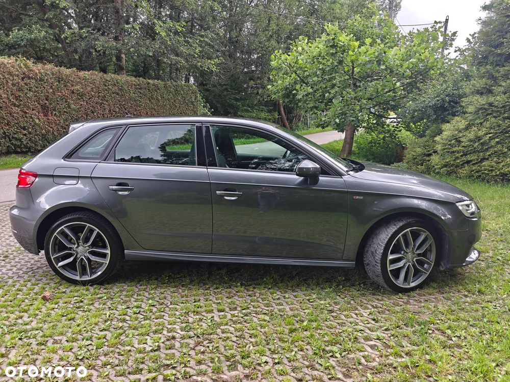 Audi A3 Sportback 1.4 TFSI e-tron Sport S tronic - 4