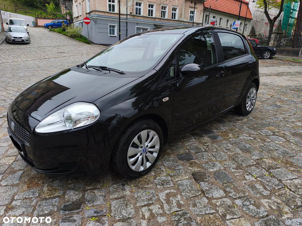 Fiat Grande Punto - 1