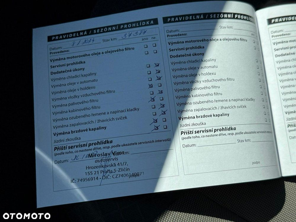 Ford Tourneo Courier 1.0 EcoBoost S&S Trend - 23