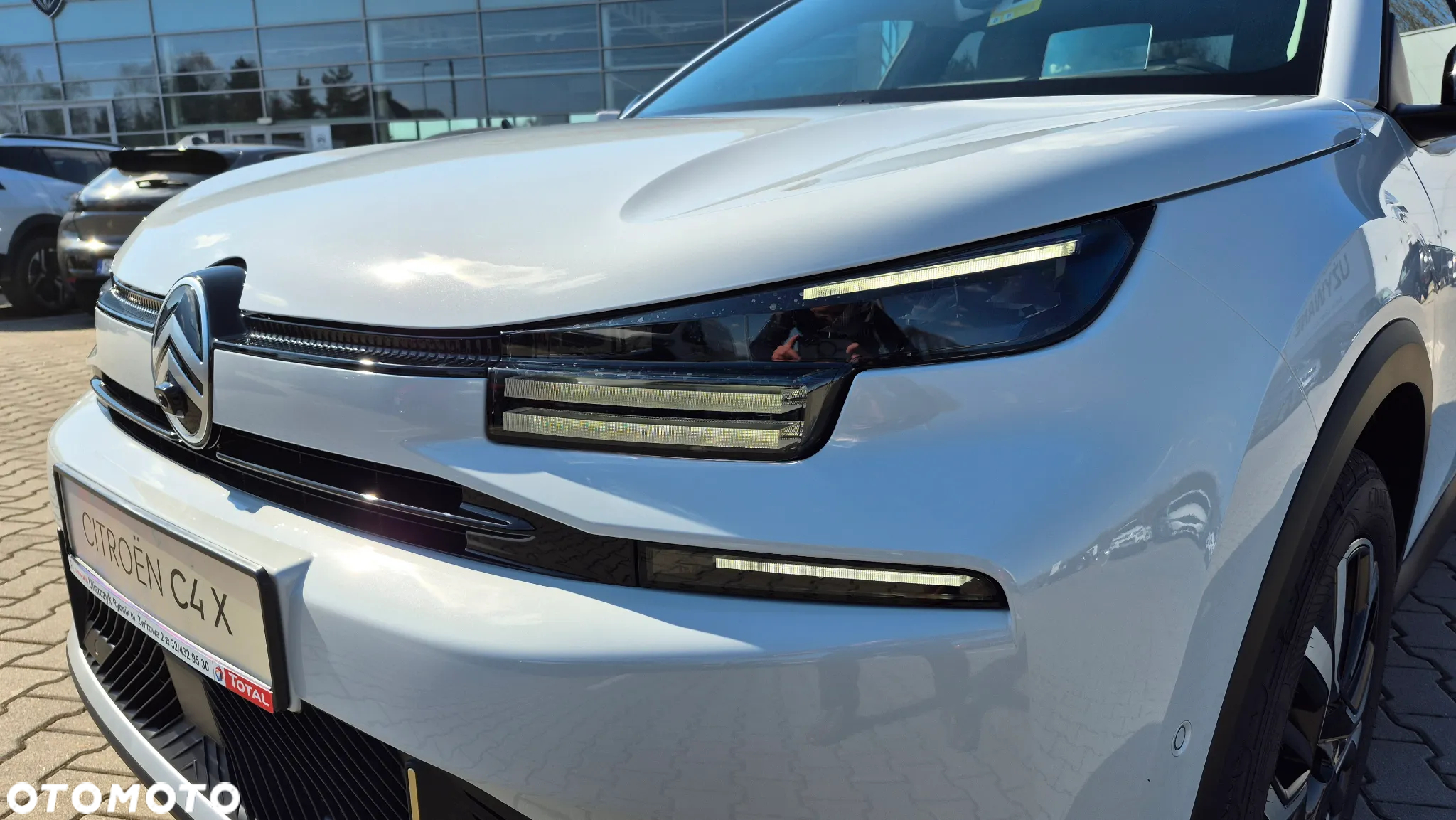 Citroën C4X 1.2 mHEV Max eDCT6 - 6