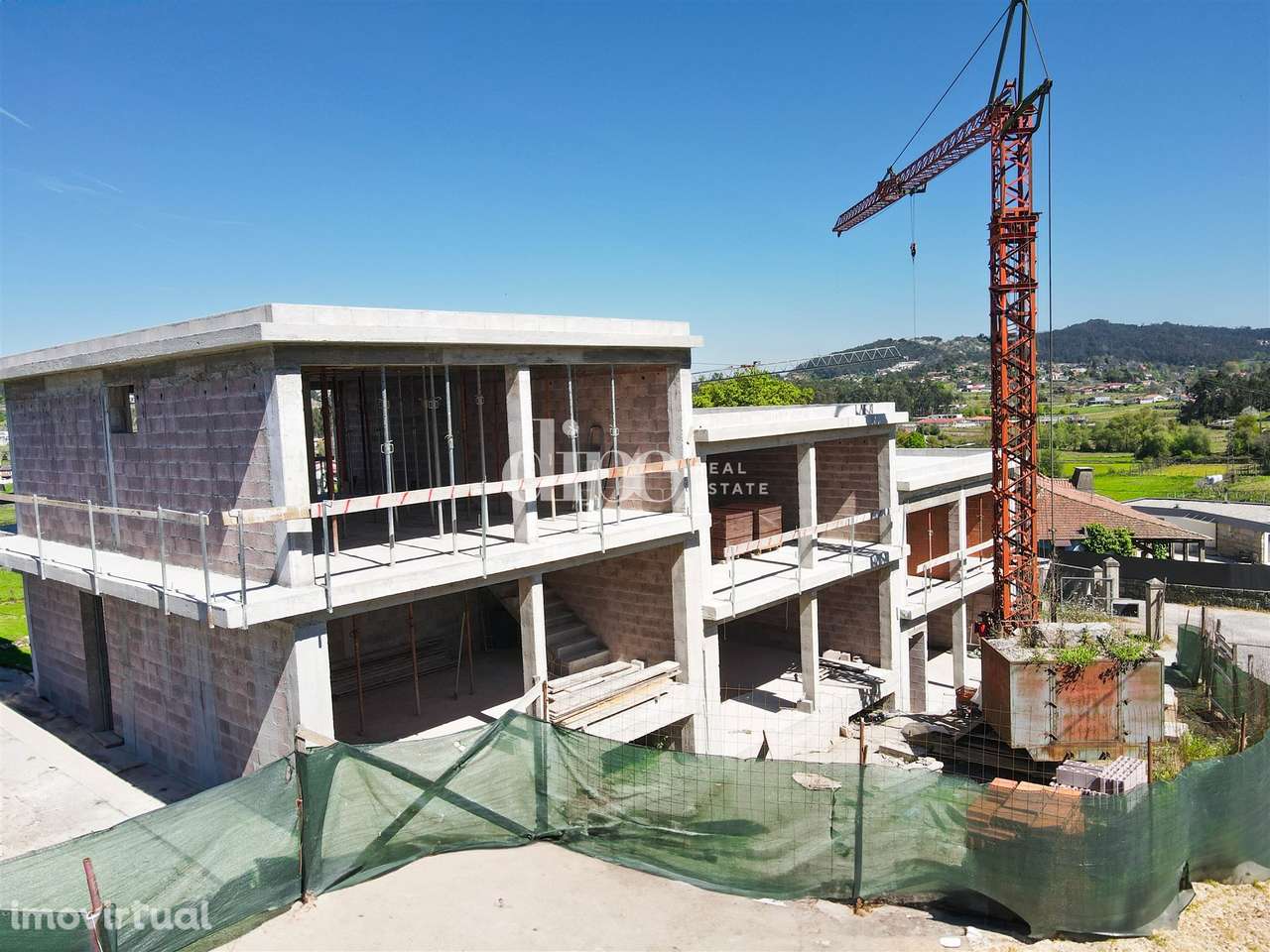 Apartamento T1 em construção com piscina privativa - Grande imagem: 3/21