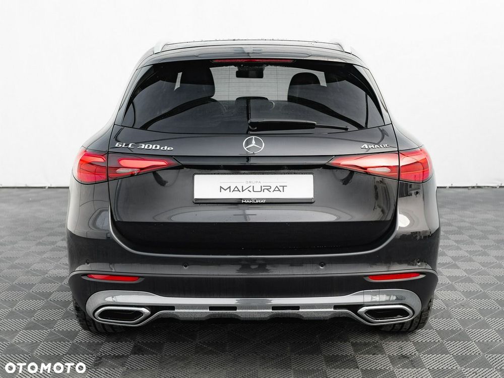 Mercedes-Benz GLC - 10