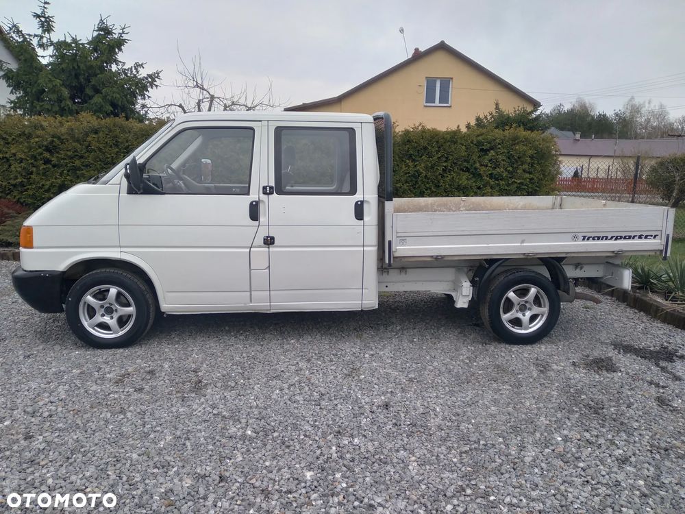 Volkswagen Transporter - 4