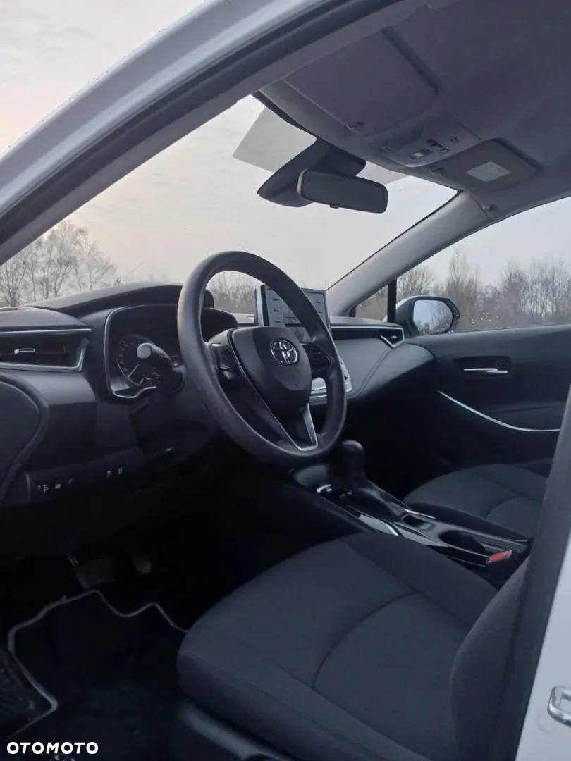 Toyota Corolla 1.8 Hybrid Active - 9