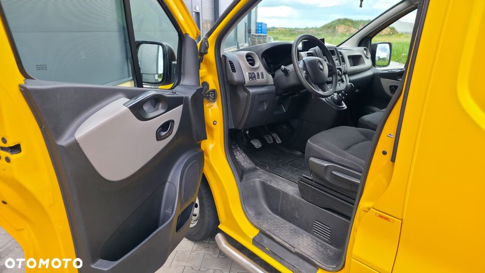 Renault TRAFIC - 18