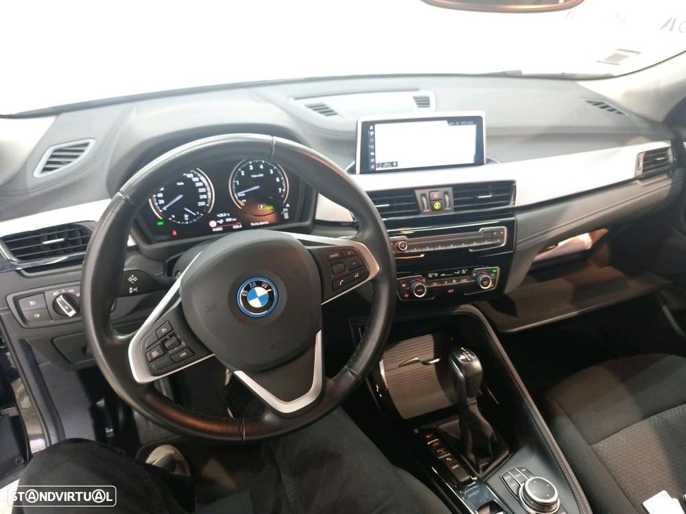 BMW X2 25 e xDrive Advantage - 8