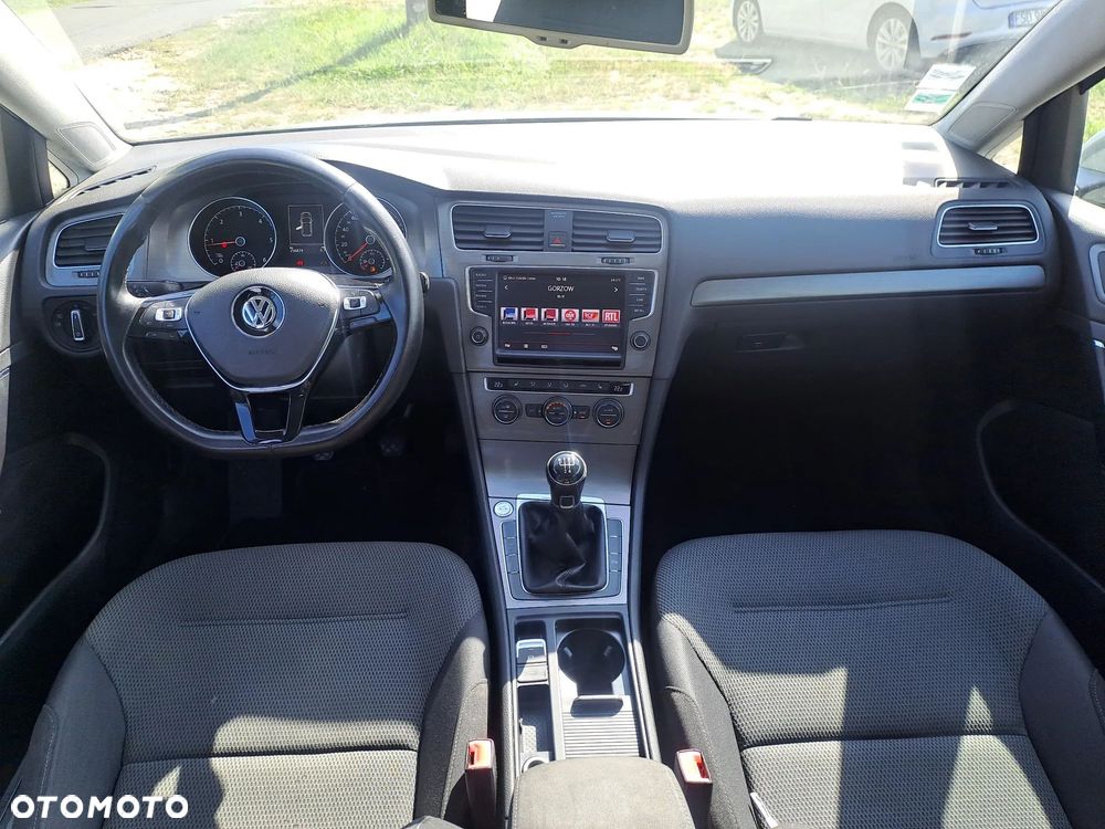 Volkswagen Golf 1.6 TDI Trendline - 12