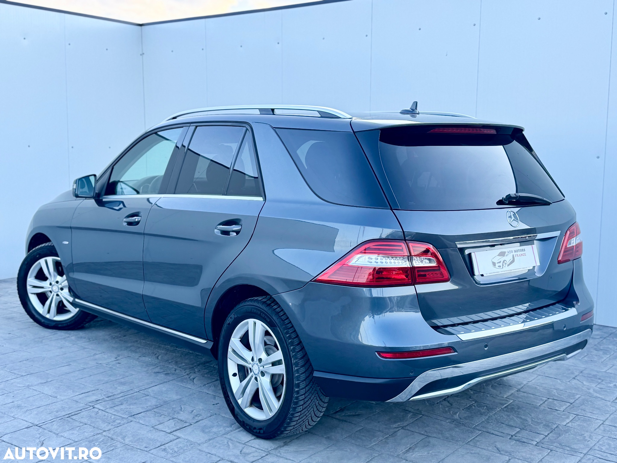 Mercedes-Benz ML 250 BlueTec 4MATIC Aut - 3