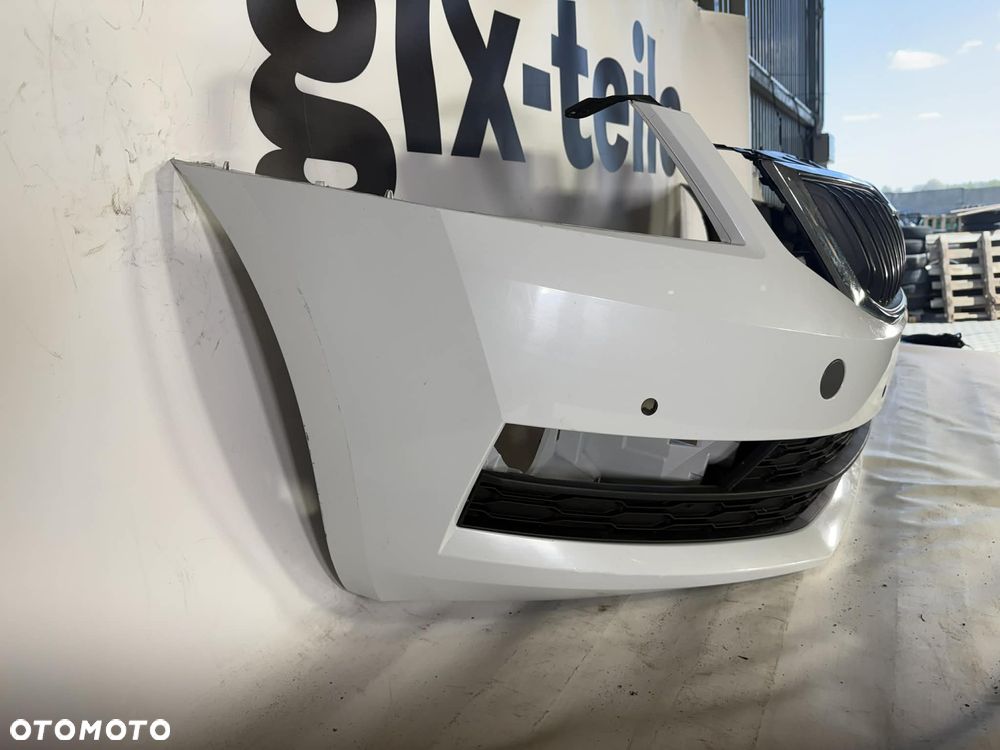 Skoda Octavia III Lift Zderzak Przód Przedni 4xPDC LS9R 16-19 5E0807221N - 5