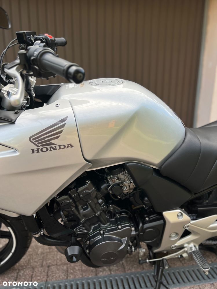 Honda CBF - 22