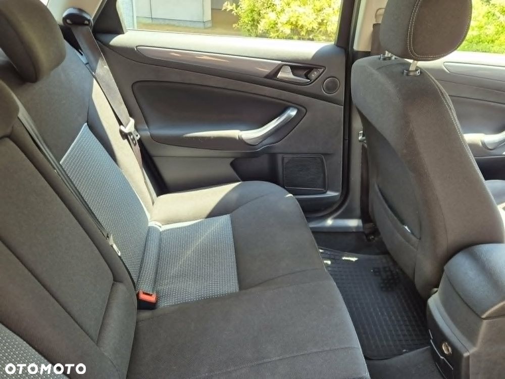 Ford Mondeo 2.0 TDCi Gold X - 3