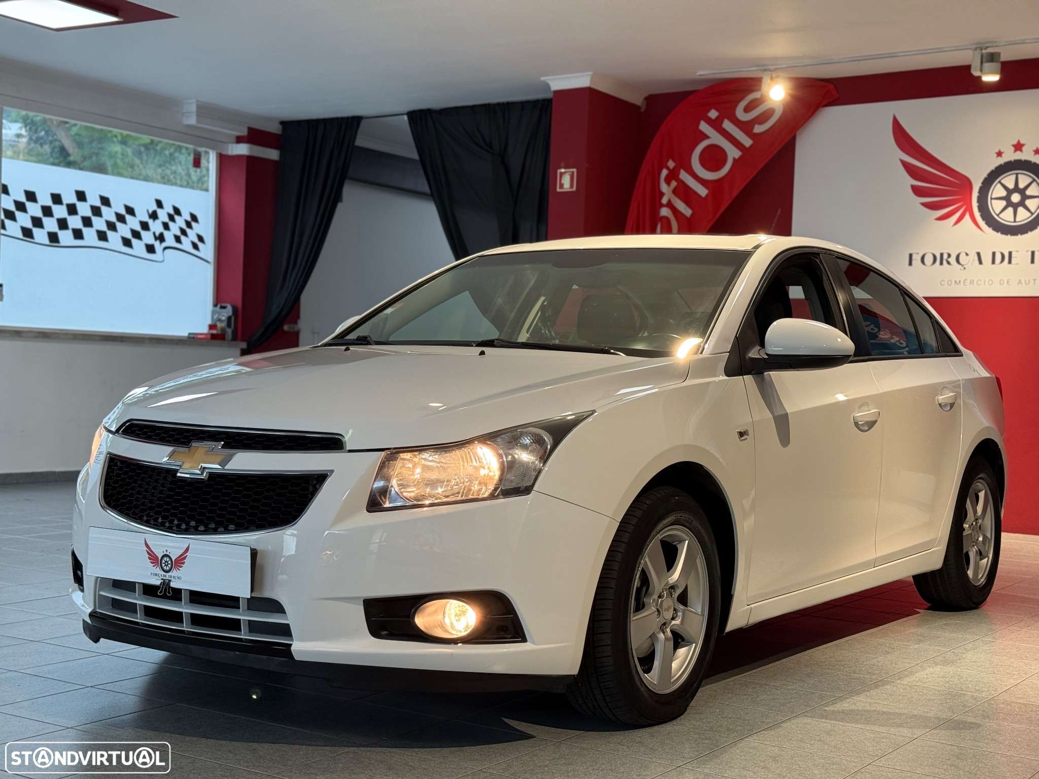 Chevrolet Cruze 1.6 LT - 3