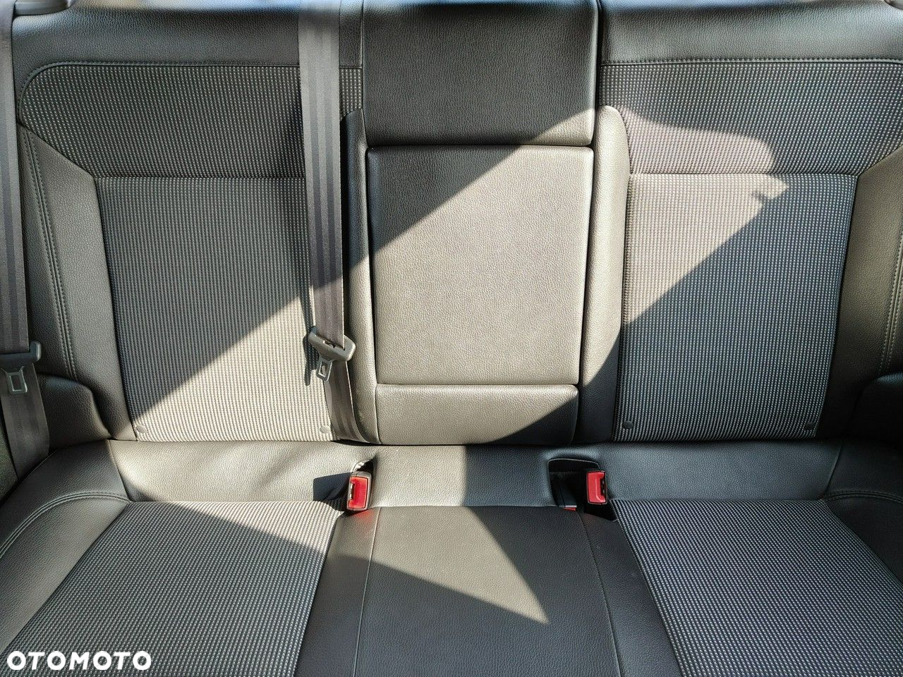 Opel Astra - 15