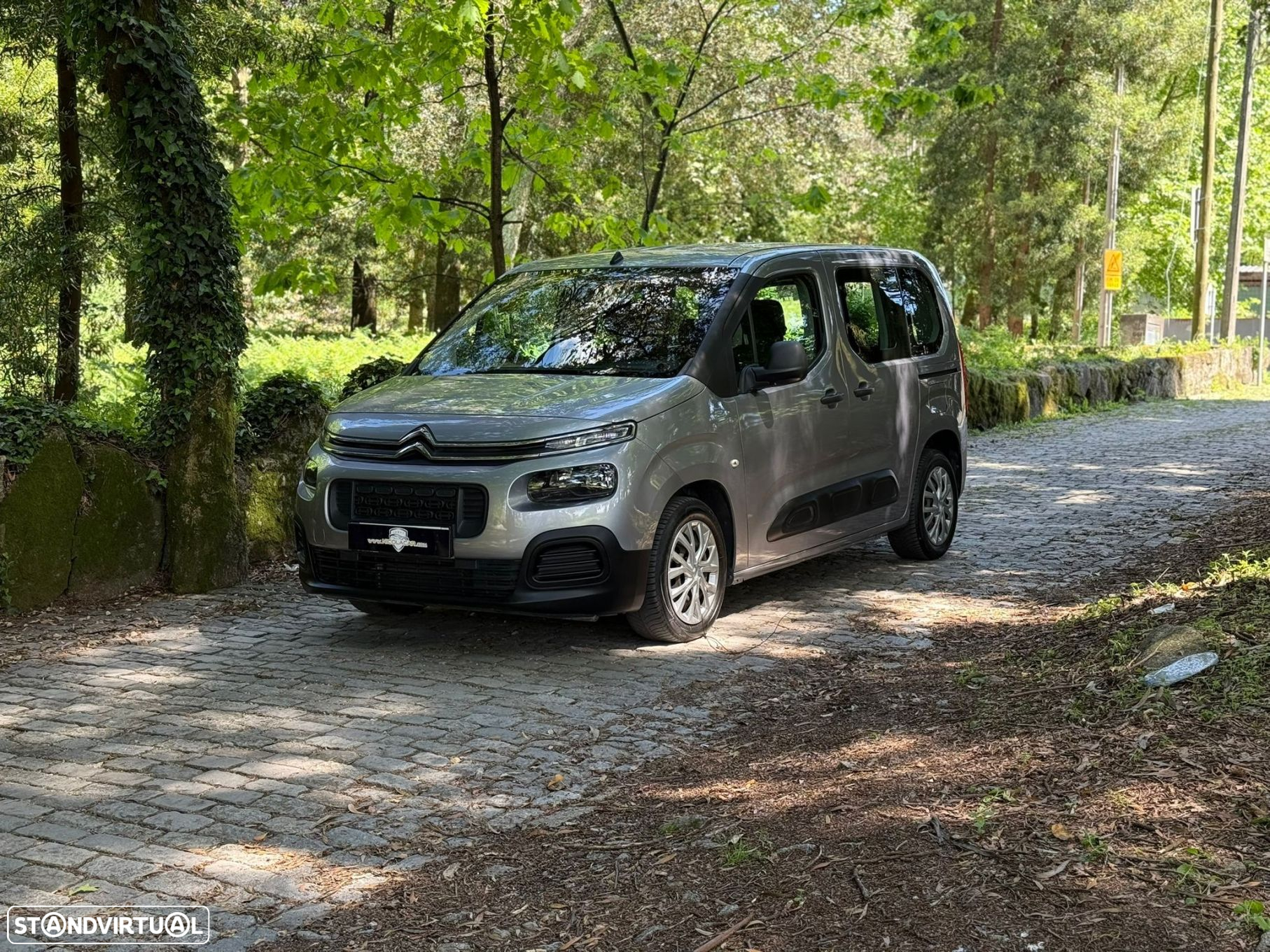 Citroën Berlingo 1.2 PureTech M Feel - 24