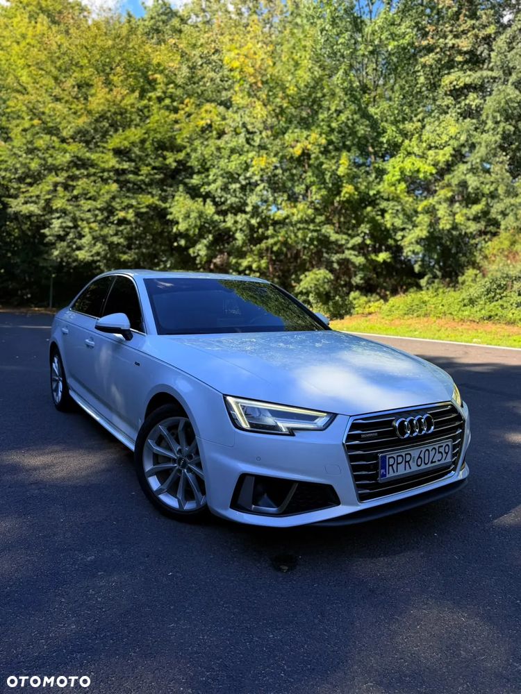 Audi A4 Limousine - 17