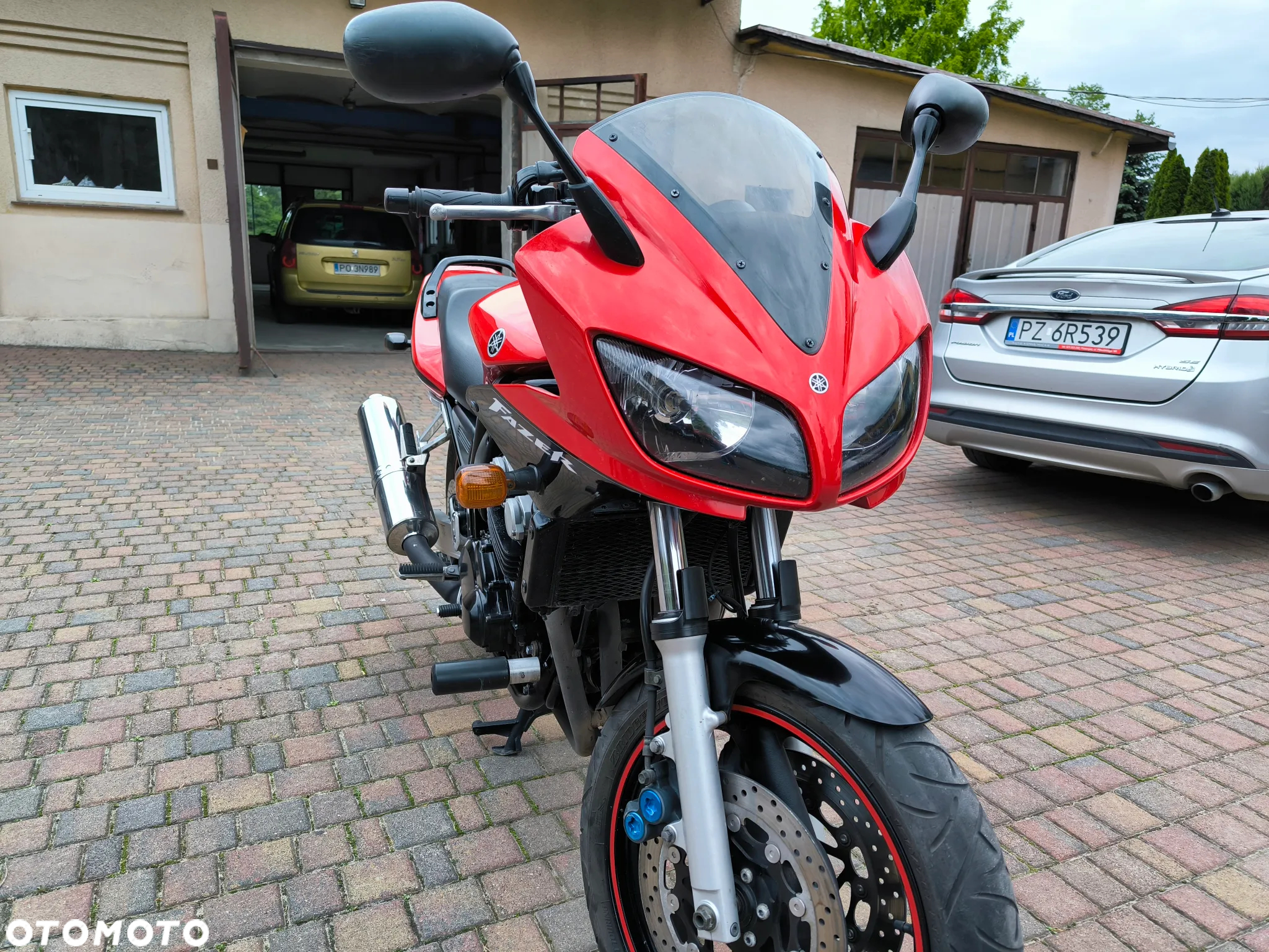 Yamaha FZS - 3