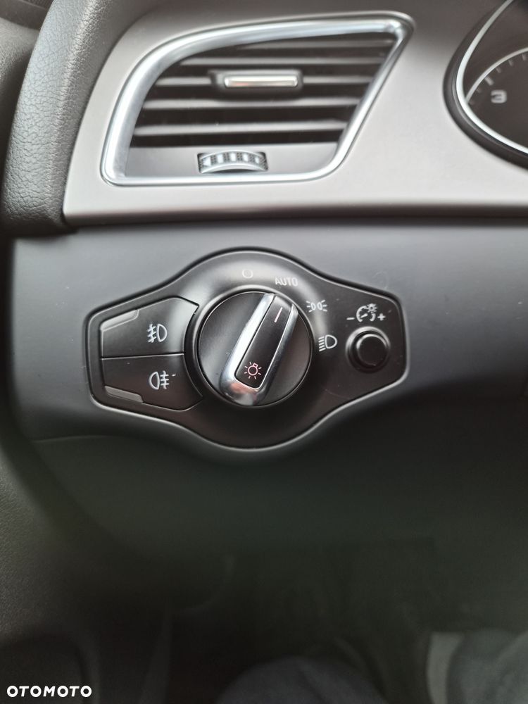 Audi A4 Avant 2.0 TDI Multitronic - 31