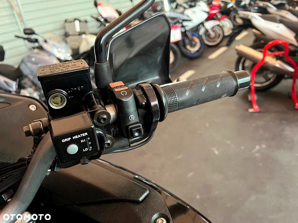 Honda XL - 16