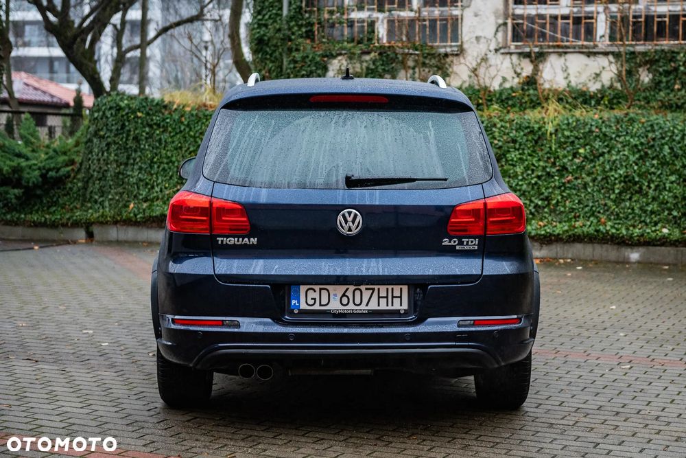 Volkswagen Tiguan 2.0 TDI 4Mot Perfectline R-Style DSG - 15