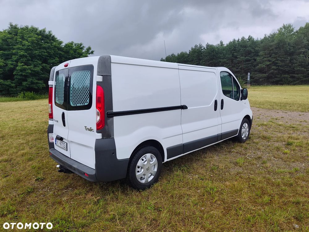 Renault Trafic - 11
