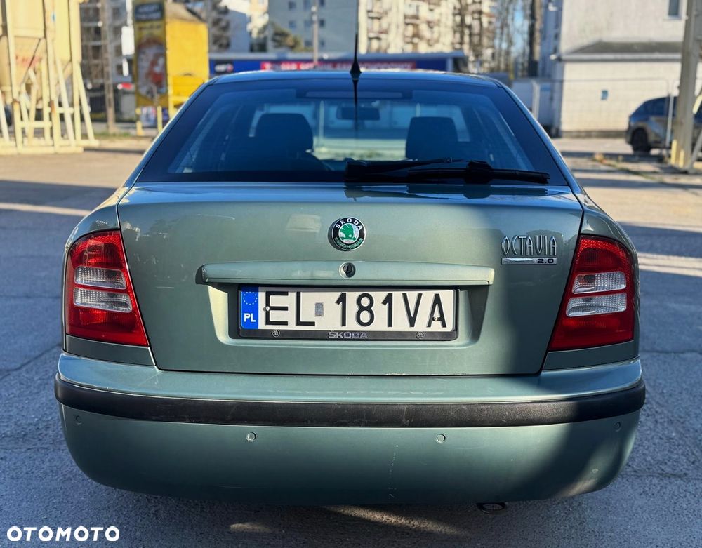 Skoda Octavia 2.0 Ambiente - 6