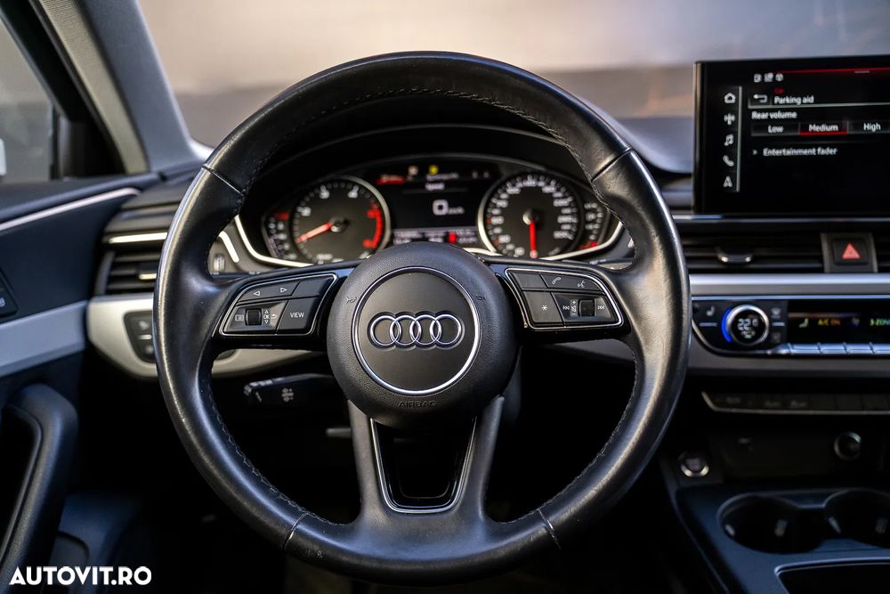 Audi A4 Limuzina 40 TDI S tronic MHEV S Line - 6