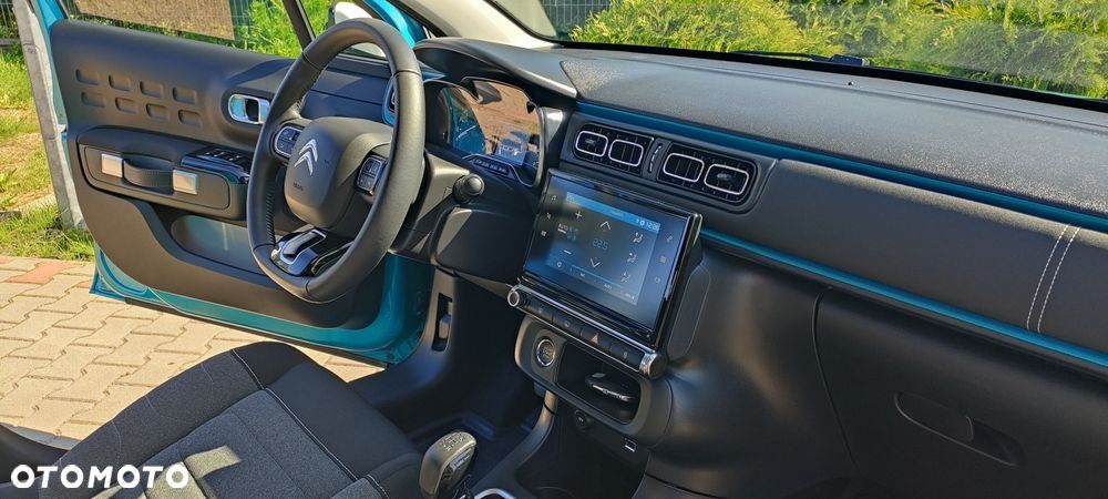 Citroën C3 1.2 PureTech Shine - 26