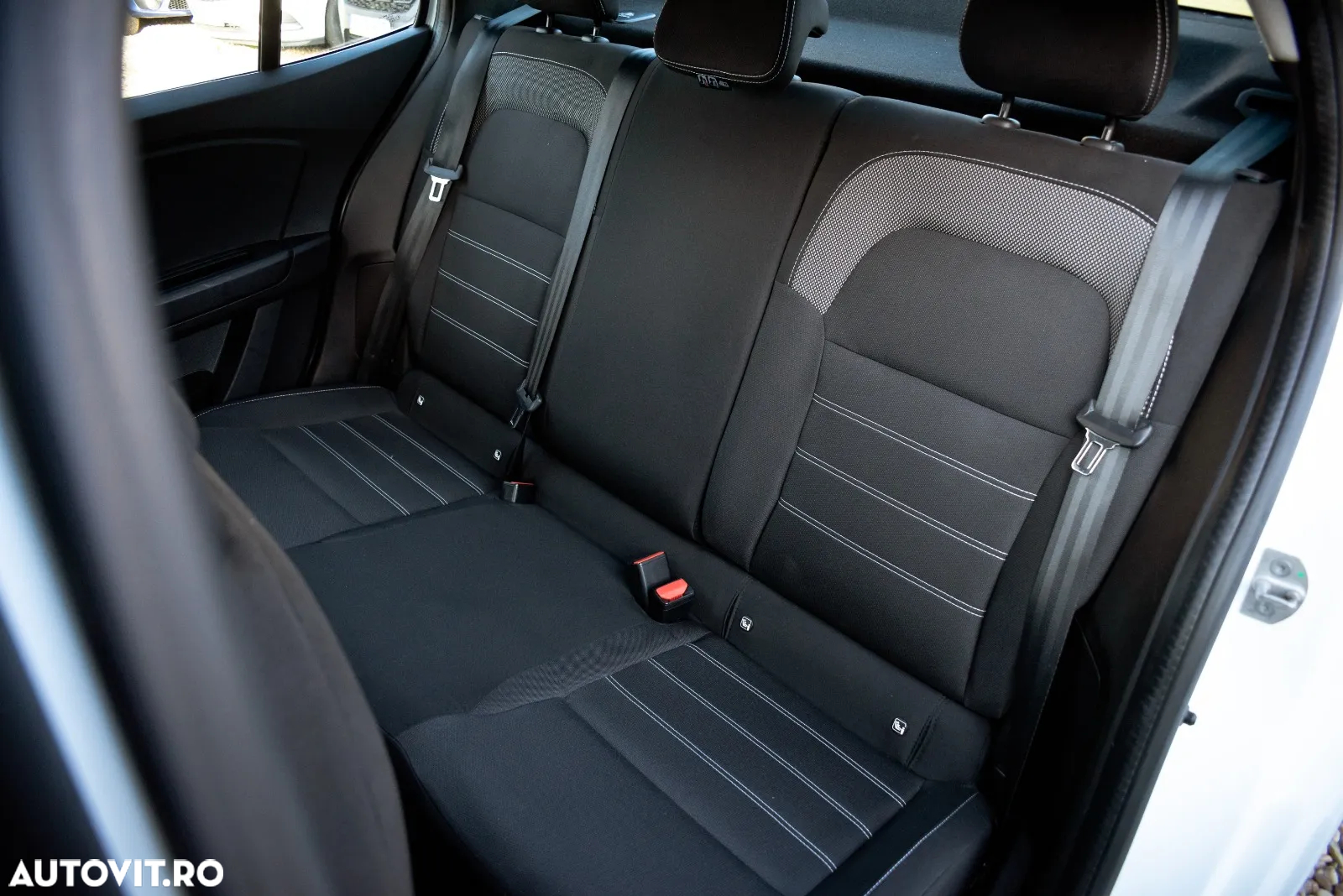 Dacia Logan ECO-G 100 MT6 Comfort - 14