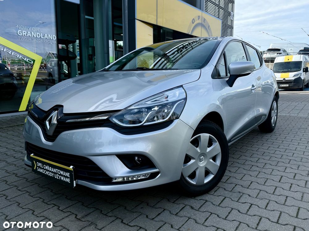 Renault Clio - 1
