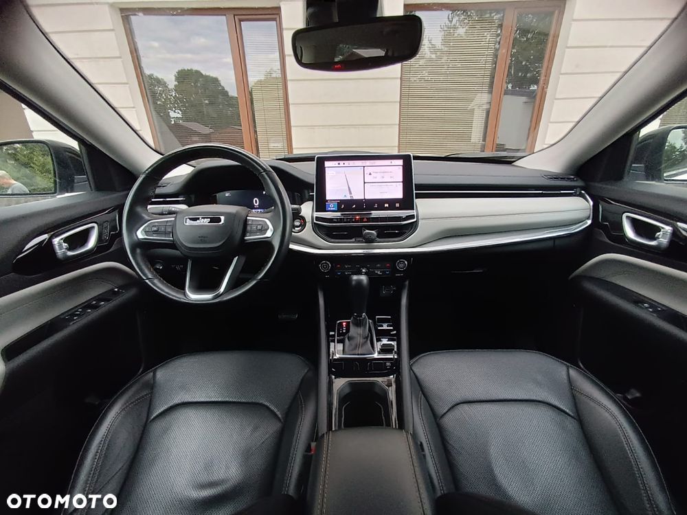 Jeep Compass - 9