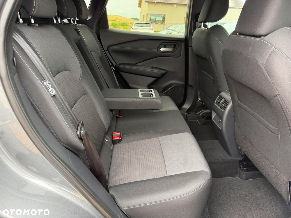 Nissan Qashqai 1.3 DIG-T MHEV 4x4 N-Connecta Xtronic - 21