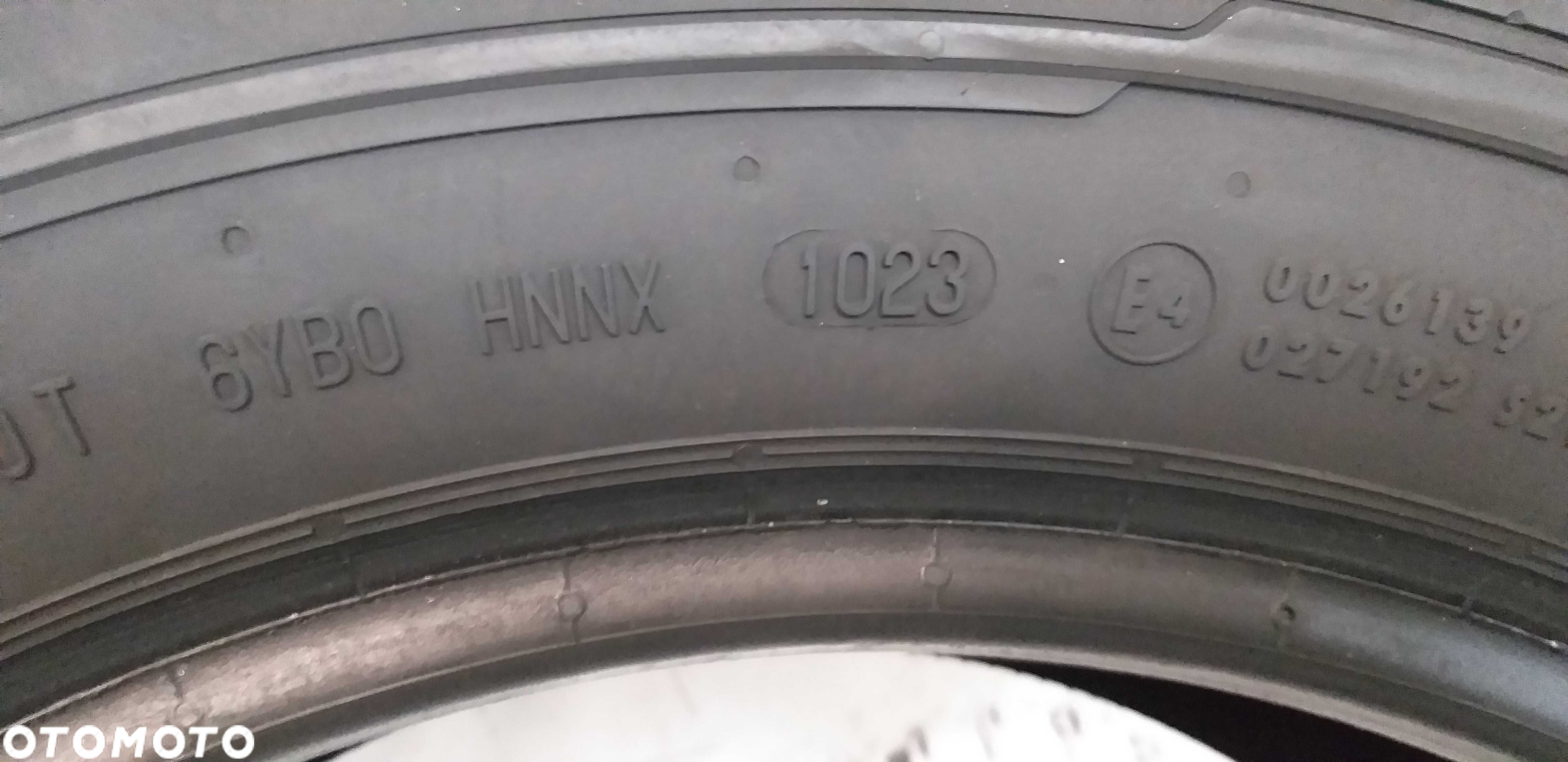 P556280M Para 235/65R16C Continental ContiVanContact200. 2023/2018 rok - 7
